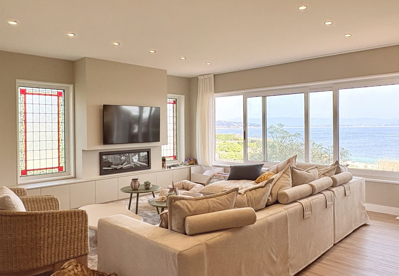 Villa en O Grove - Beachfront Luxury Villa