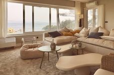 Villa in O Grove - Beachfront Luxury Villa